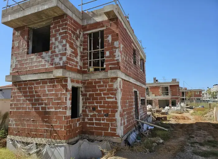 Construction progress of Torre la Sal, October 2025, photo 2 of 3