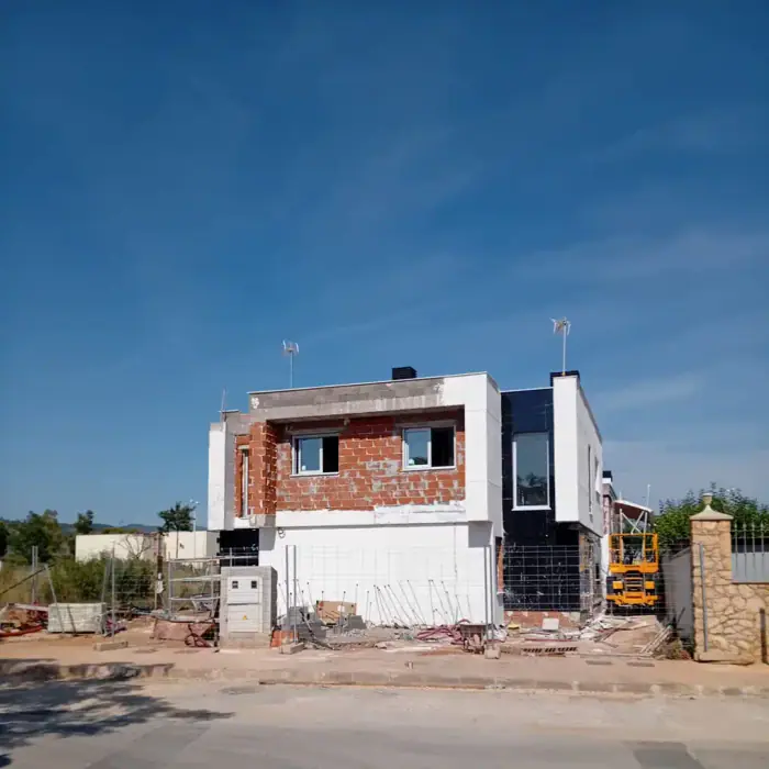 Construction progress of Torre la Sal, July 2026, photo 1 of 4