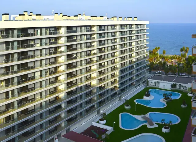 Edificio Miramar, Oropesa del Mar / Cabanes, Castellón, photo 3 of 4