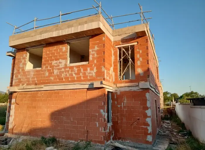 Construction progress of Torre la Sal, December 2025, photo 2 of 3