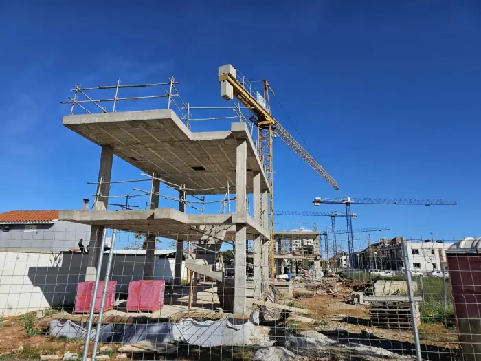 Construction progress of Torre la Sal, March 2025, photo 1 of 2