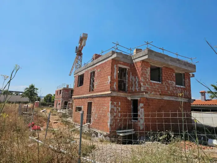 Construction progress of Torre la Sal, July 2025, photo 3 of 3