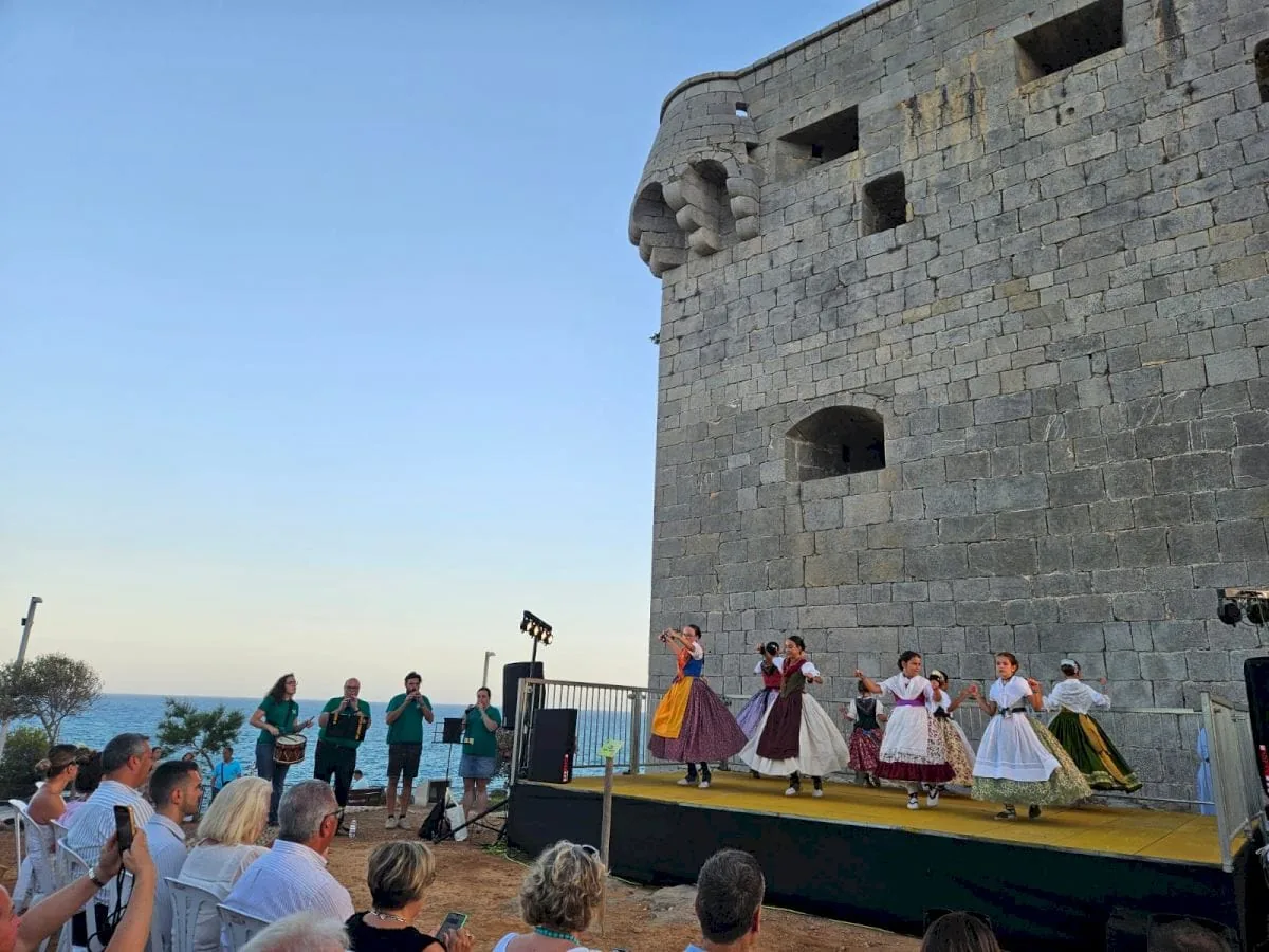 feesten-van-Sint-Jaime-in-Oropesa-del-Mar-kasteel