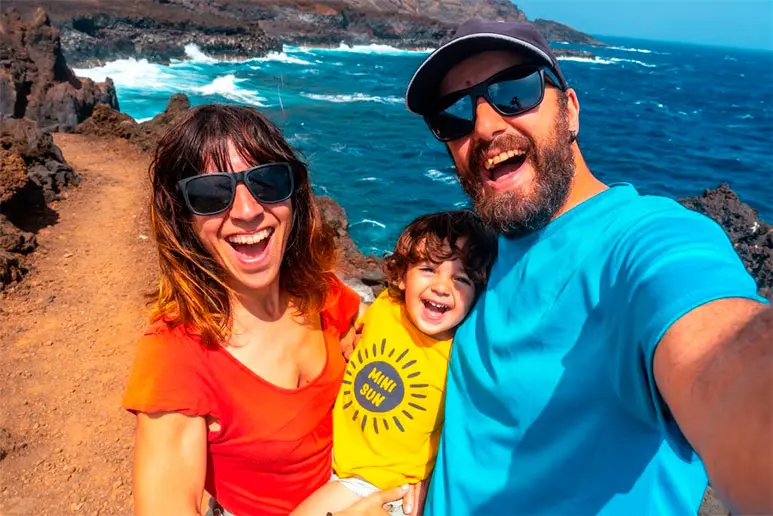 Familie in La Renegá – Uitstapje aan zee