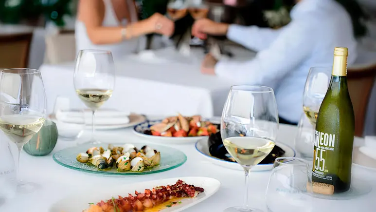 Comida gourmet en restaurante Puerta del Sol, Oropesa del Mar