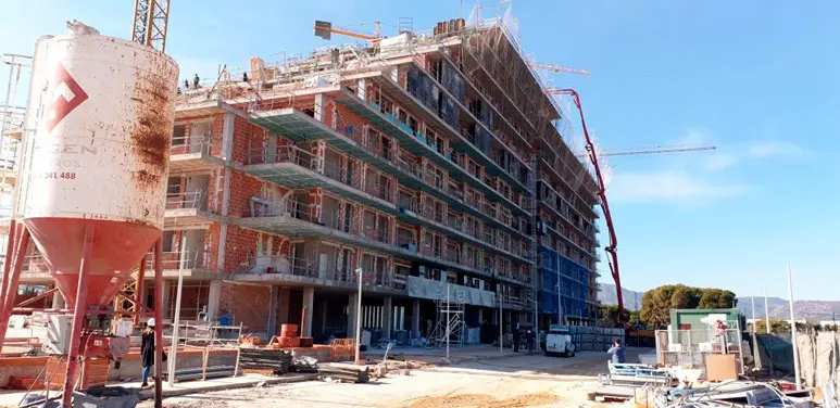 Bouw van het gebouw Ciudad Jardín 1: Nieuwbouwwoningen